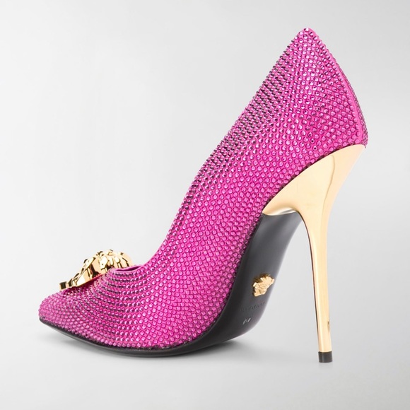 Versace - Picture 5 of 8